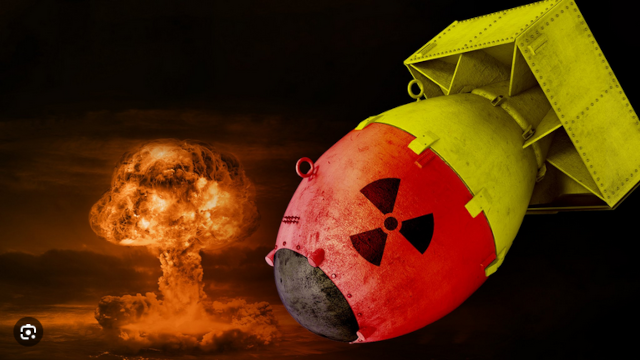 Die BRD baut eigene Atombombe!